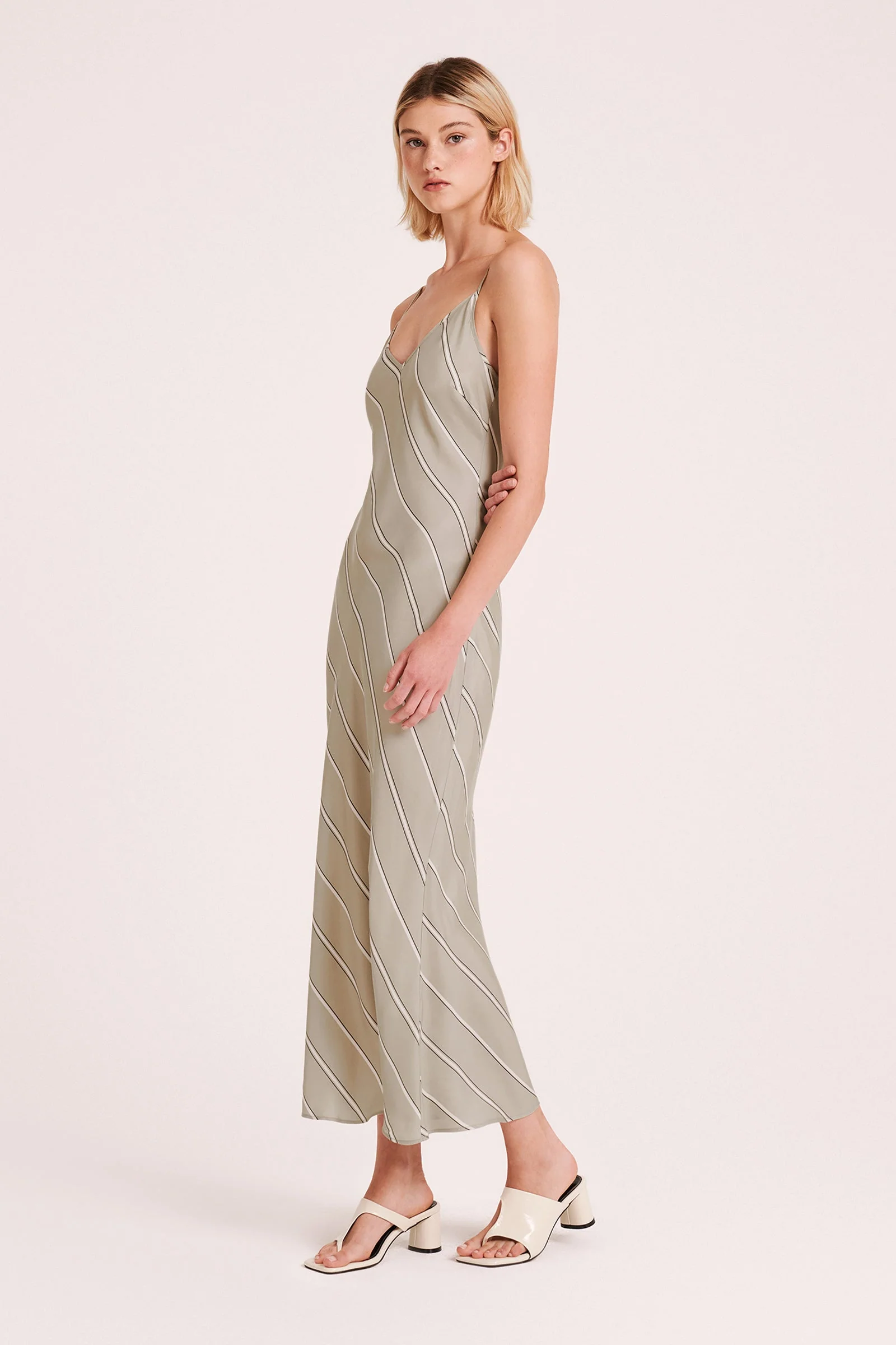 NOOSHA CUPRO DRESS - Image 3