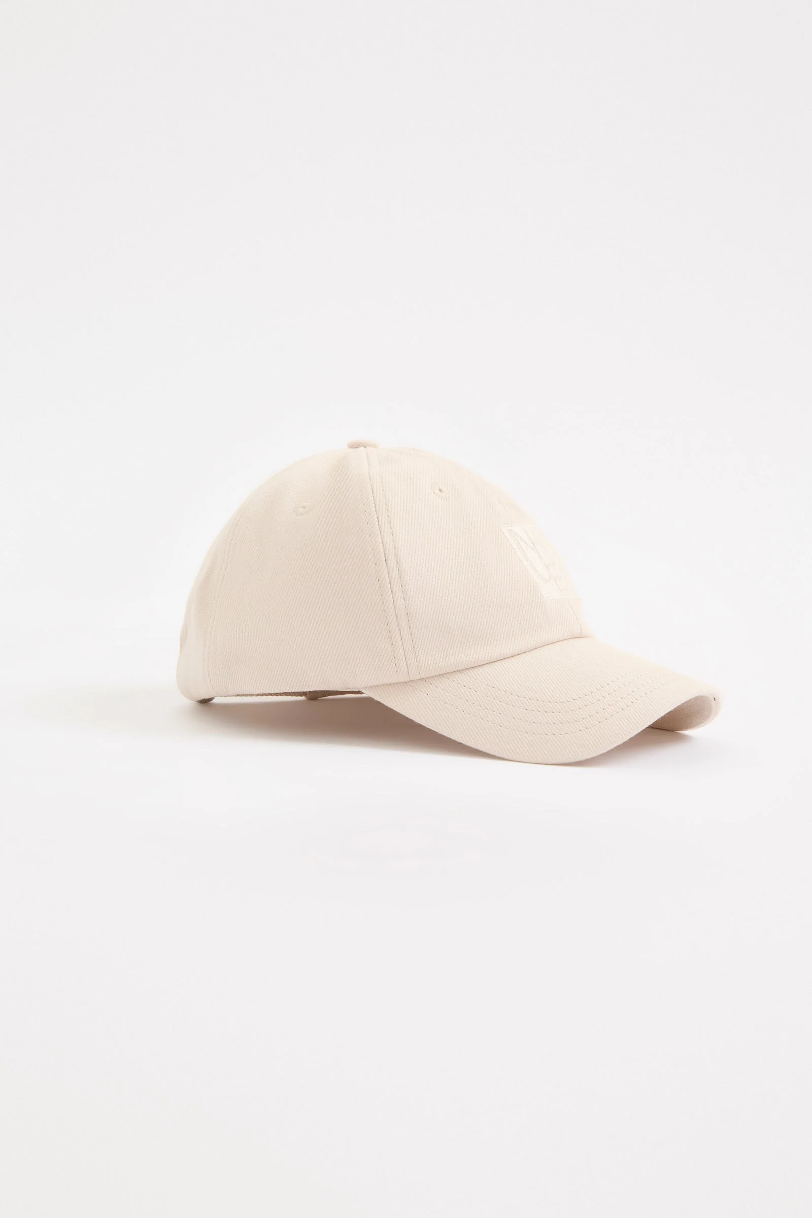 NUDE CAP - Image 4