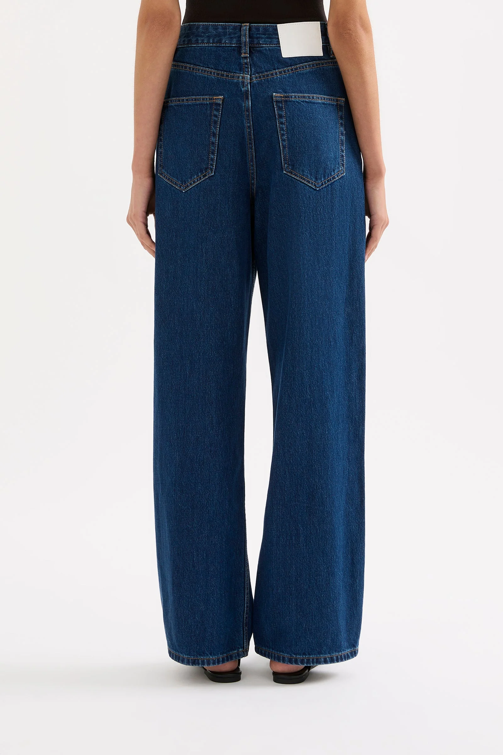 ORGANIC RELAXED LEG JEAN - Image 4