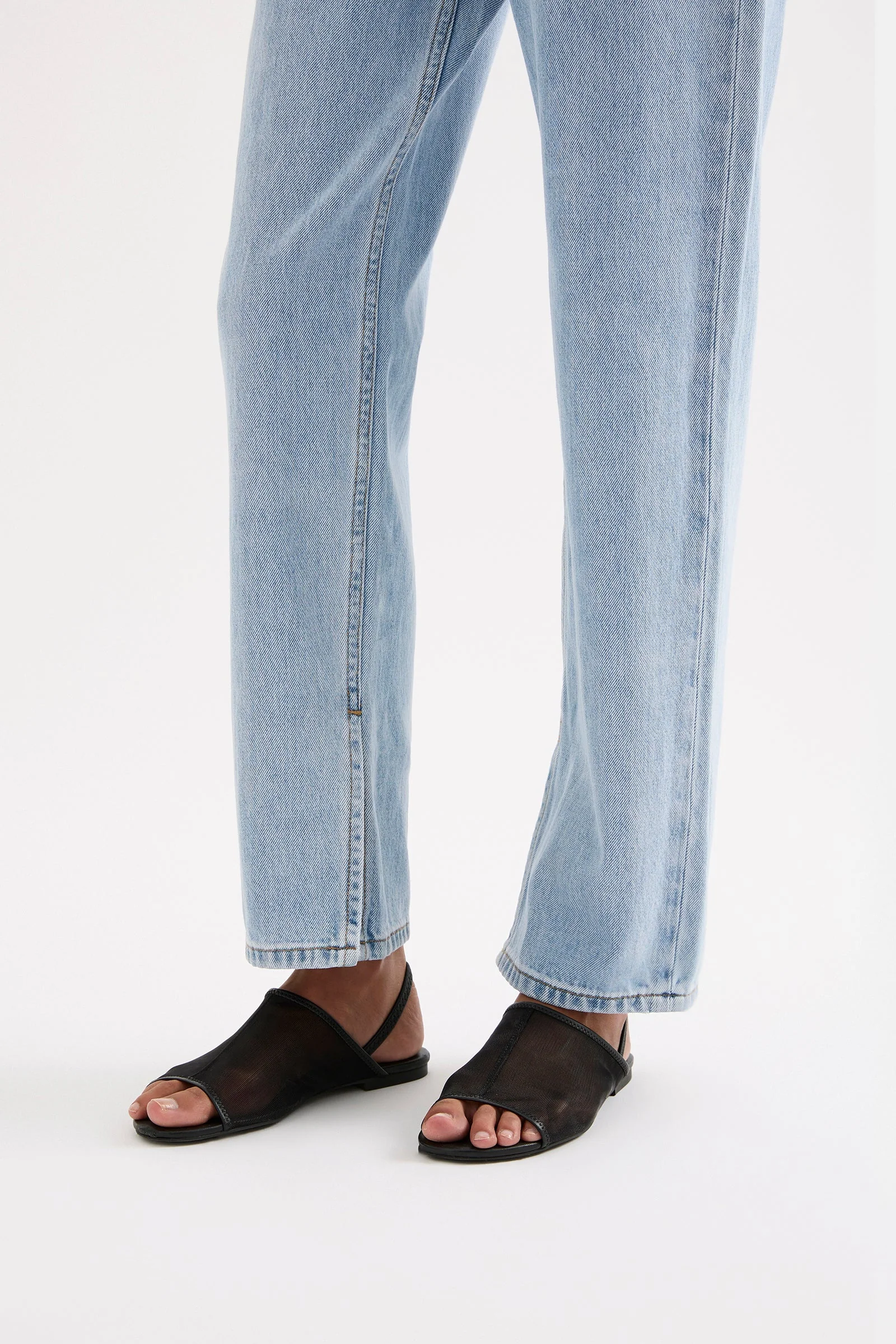 ORGANIC SPLIT HEM JEAN - Image 6