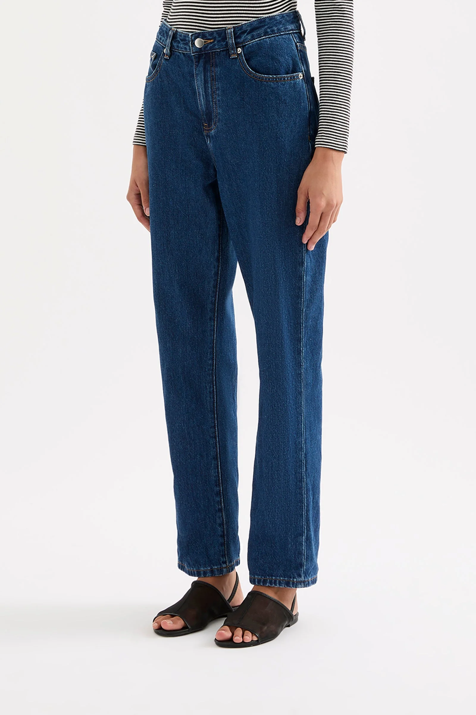 ORGANIC STRAIGHT LEG JEAN - Image 3