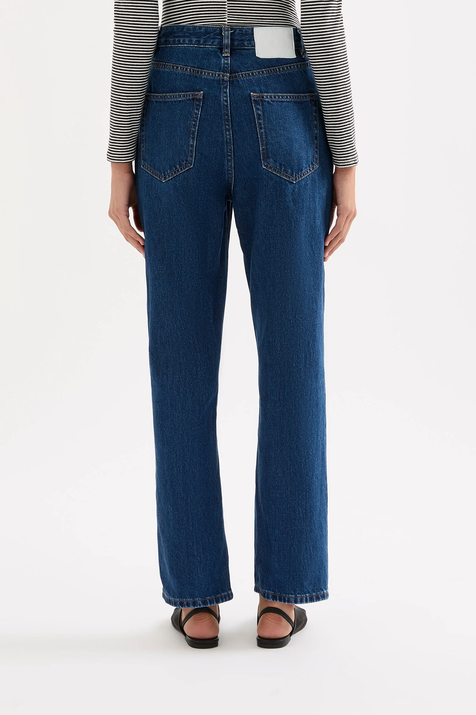 ORGANIC STRAIGHT LEG JEAN - Image 4