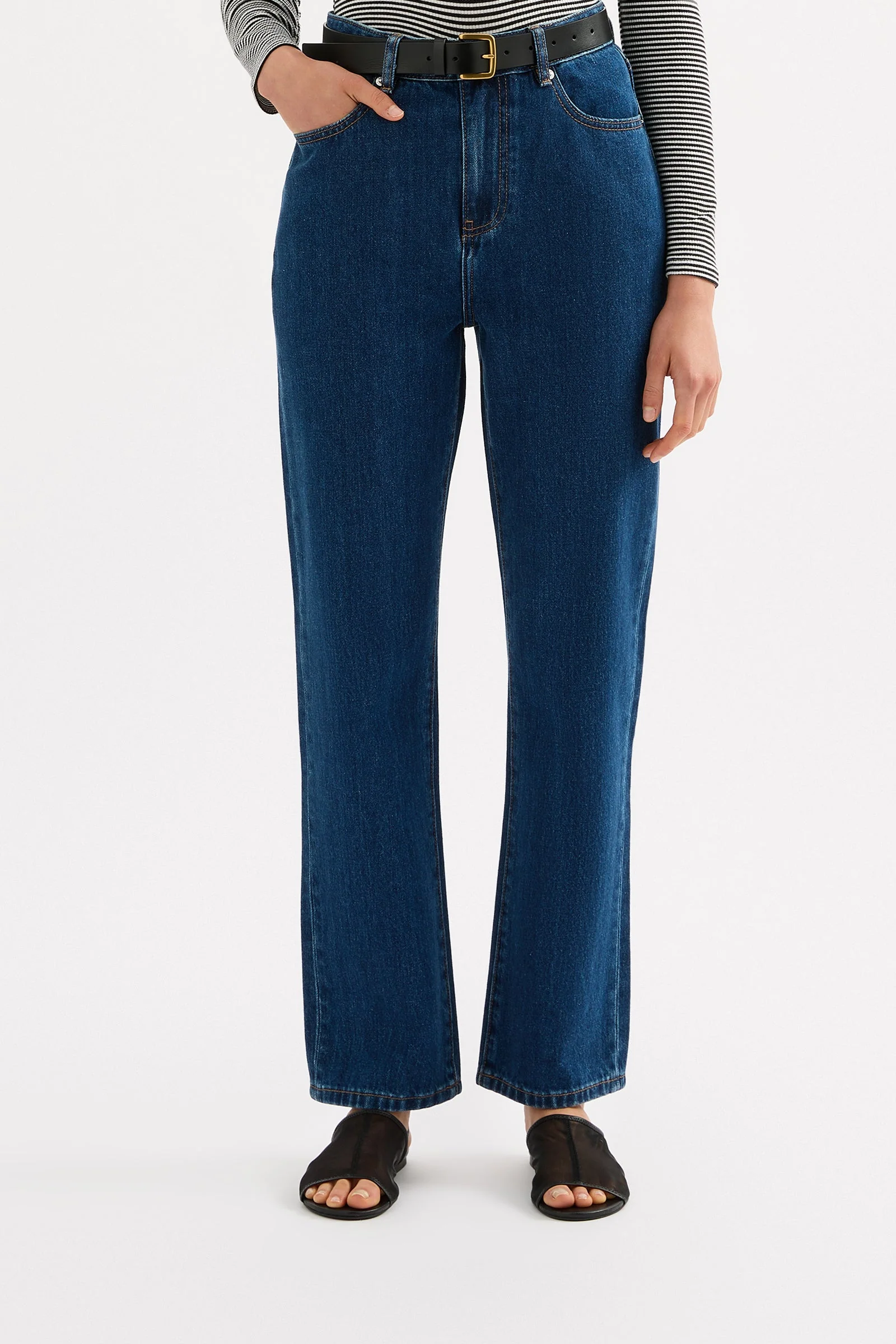 ORGANIC STRAIGHT LEG JEAN - Image 8