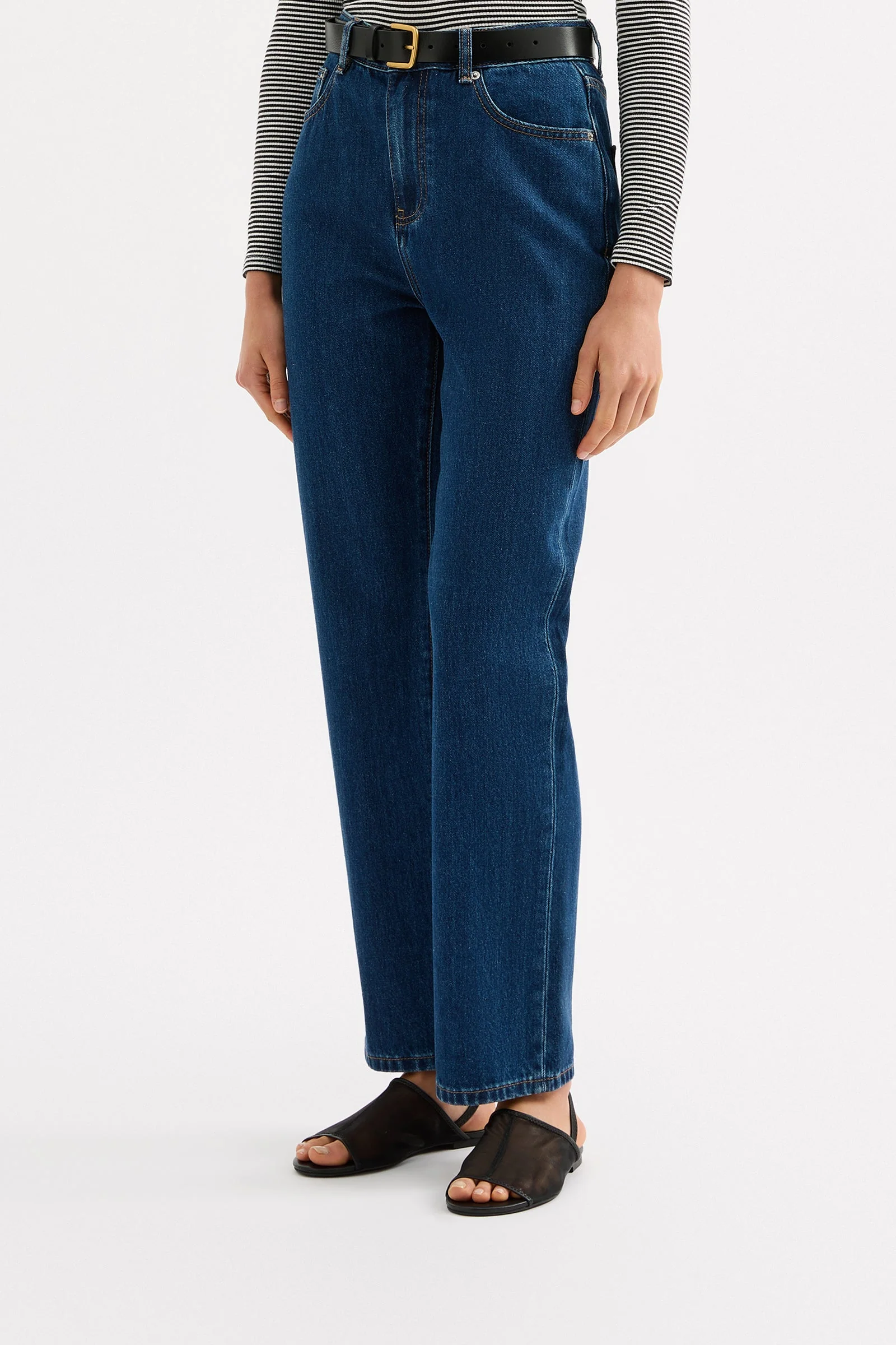 ORGANIC STRAIGHT LEG JEAN - Image 9