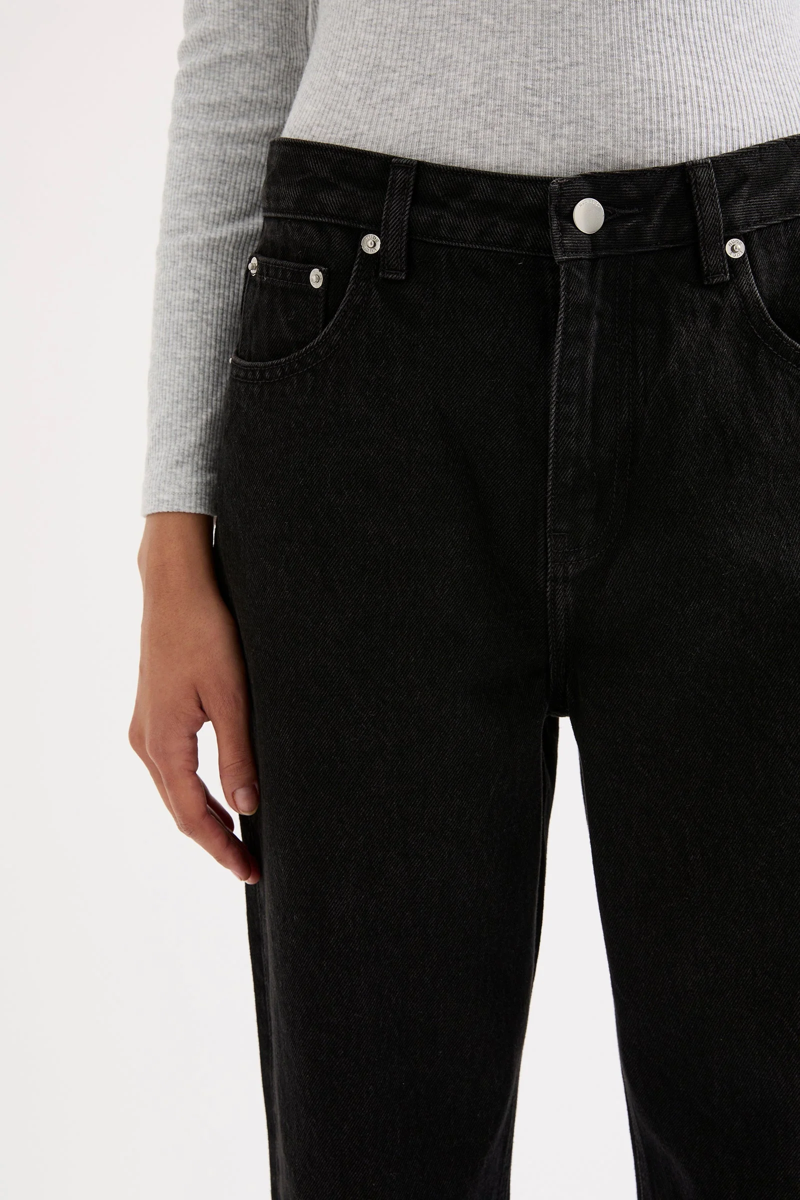 ORGANIC STRAIGHT LEG JEAN - Image 5