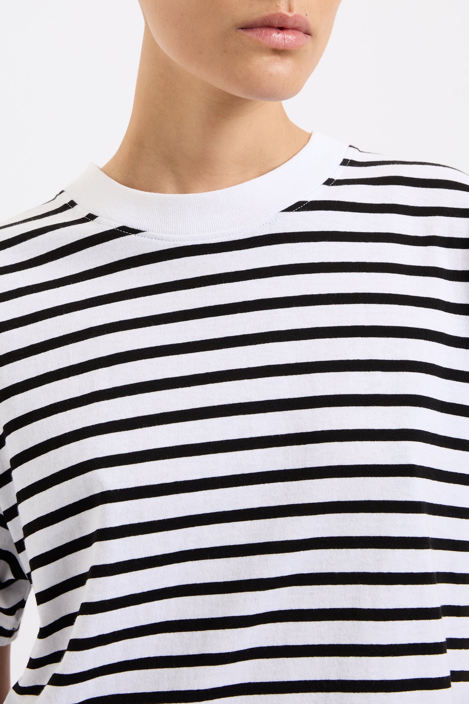 ORGANIC STRIPE BOYFRIEND TEE - Image 5