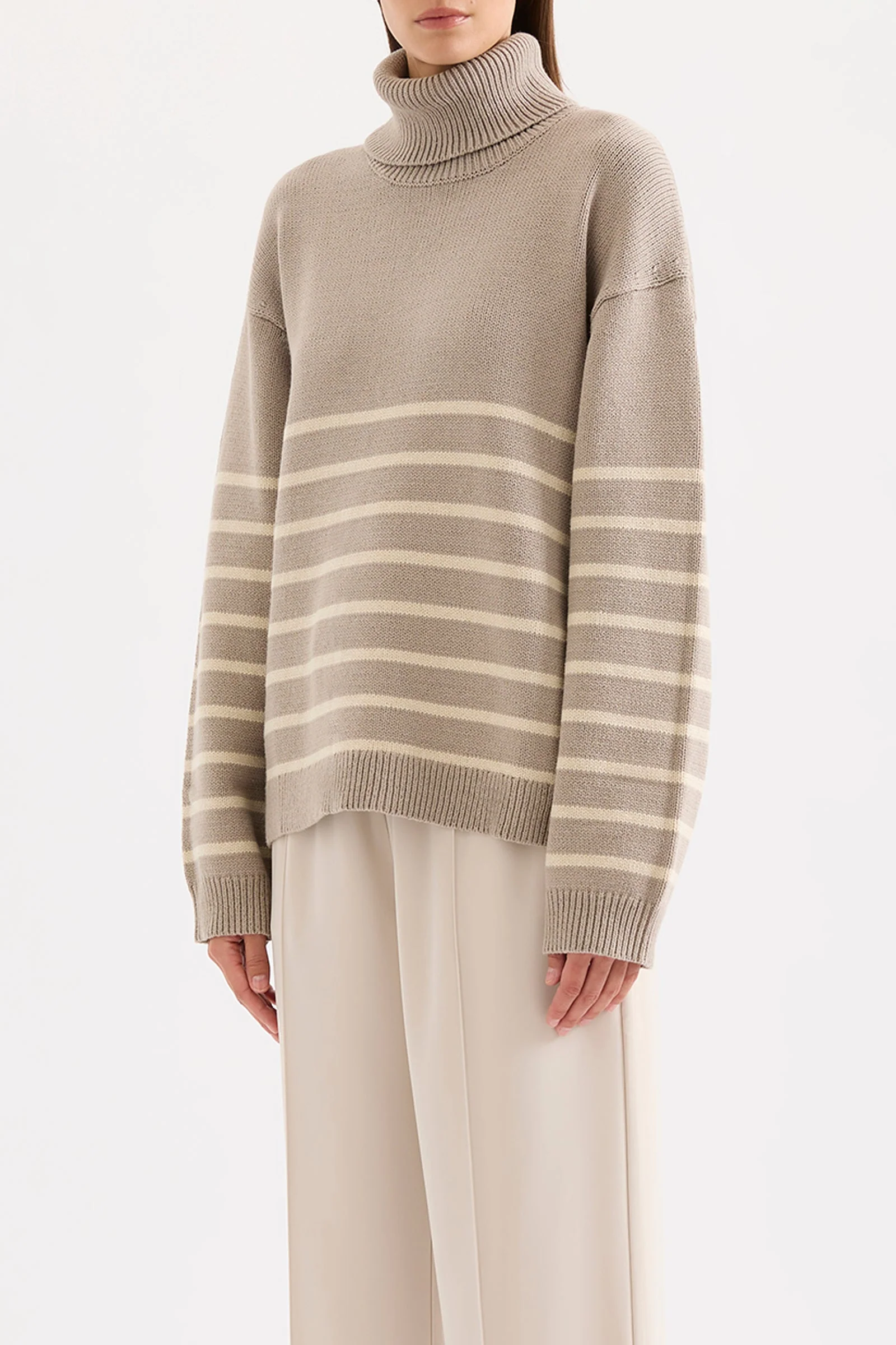 VENUS TURTLENECK KNIT - Image 3